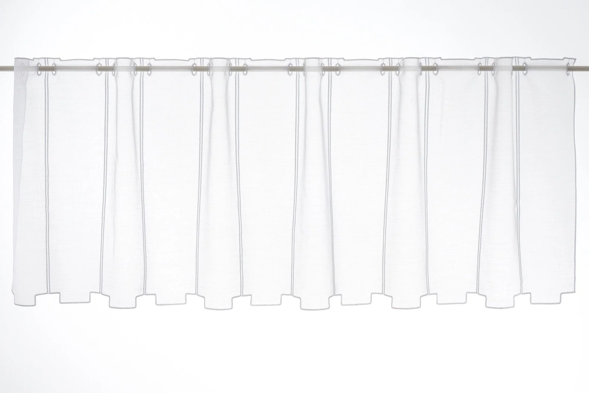 Scheibengardine „Schlichte Stufen“ – 50 cm hoch, weiß, Meterware